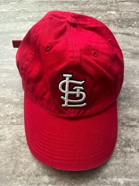 47 Brand St. Louis Cardinals MLB Cap with Black and White Logo Tag